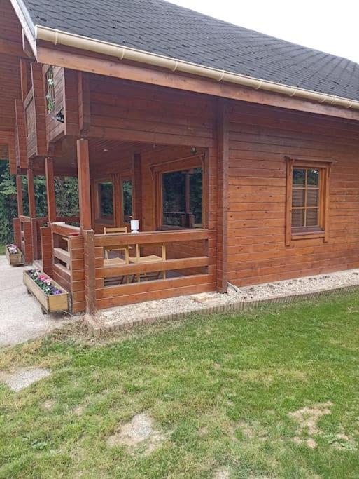 Chalet A La Campagne Bury  エクステリア 写真